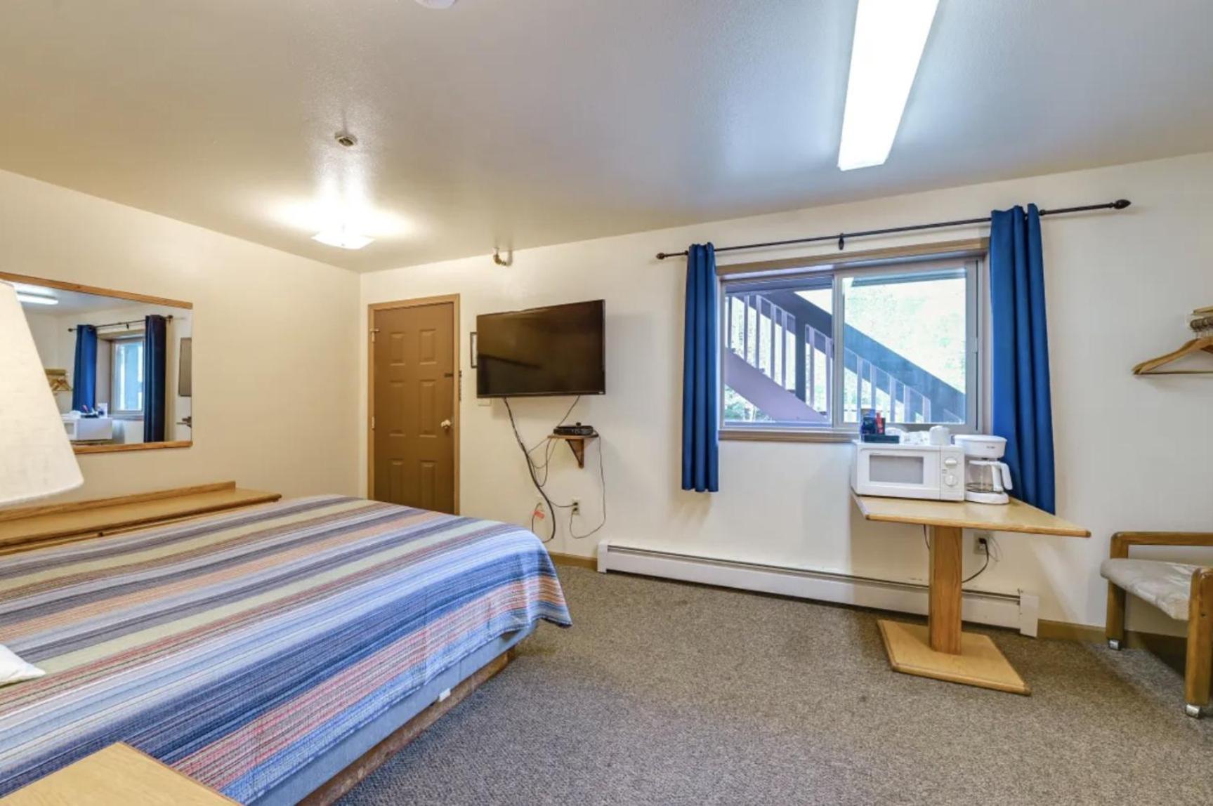 Alpine Inn Motel Cooper Landing Екстериор снимка