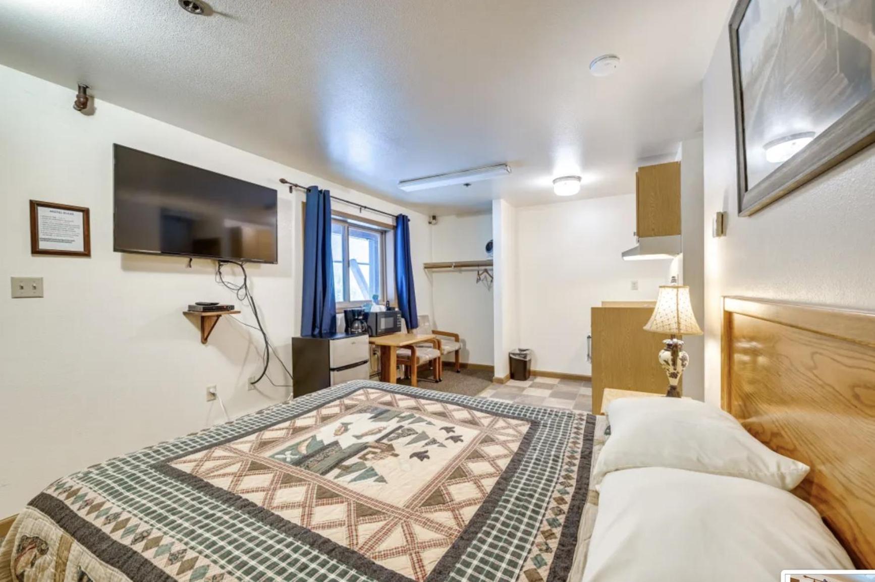Alpine Inn Motel Cooper Landing Екстериор снимка